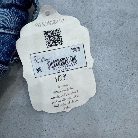 NWT JeansAltar'd State  Altar’d State Flare Jean - Picture 2 of 6